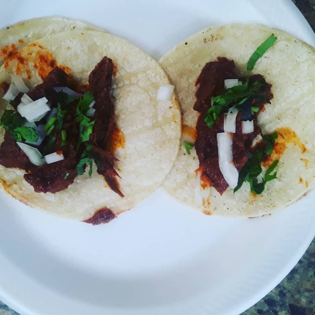 Dannys Tacos | restaurant | 5815 W Arkansas Ln, Arlington, TX 76016, USA | 2148502654 OR +1 214-850-2654