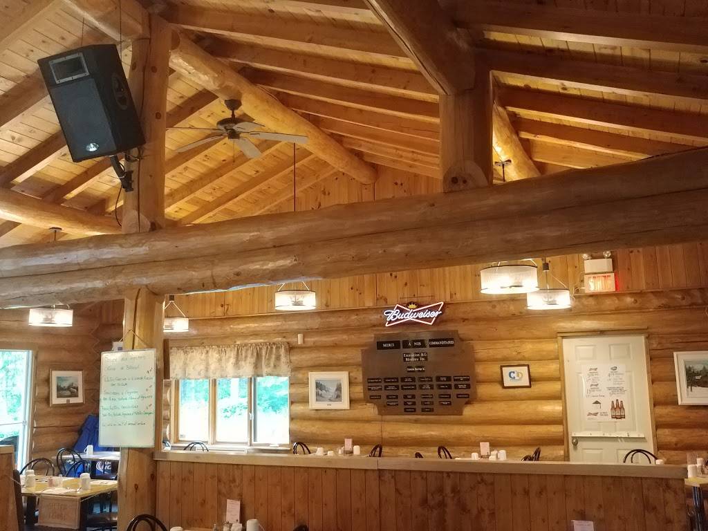 Club des Montagnards | restaurant | 388 Route du Moulin, Saint-Sylvestre, QC G0S 3C0, Canada | 4185962010 OR +1 418-596-2010