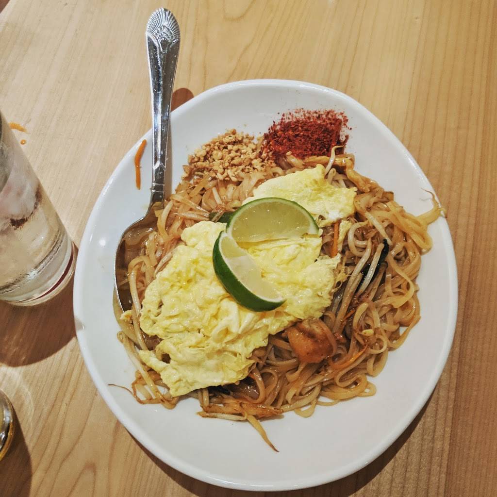 California Noodle House | restaurant | 12 E Ogden Ave, Las Vegas, NV 89101, USA | 7023882680 OR +1 702-388-2680