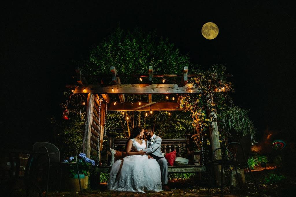 Thorndale Oaks | restaurant | 105 W Quail Ridge Rd, Oxford, NC 27565, USA | 9196033701 OR +1 919-603-3701