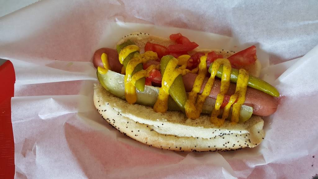 The Doghouse | restaurant | 1207 Estero Blvd, Fort Myers Beach, FL 33931, USA | 2399401043 OR +1 239-940-1043