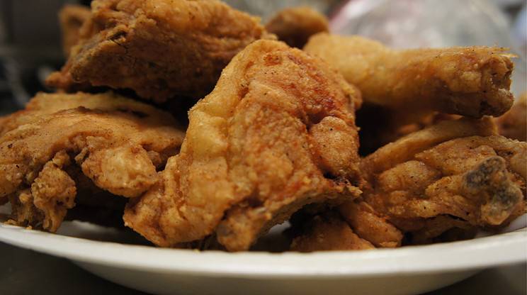 Mr Cs Restaurant | restaurant | 1260 Concord Pkwy N, Concord, NC 28025, USA | 7047825512 OR +1 704-782-5512