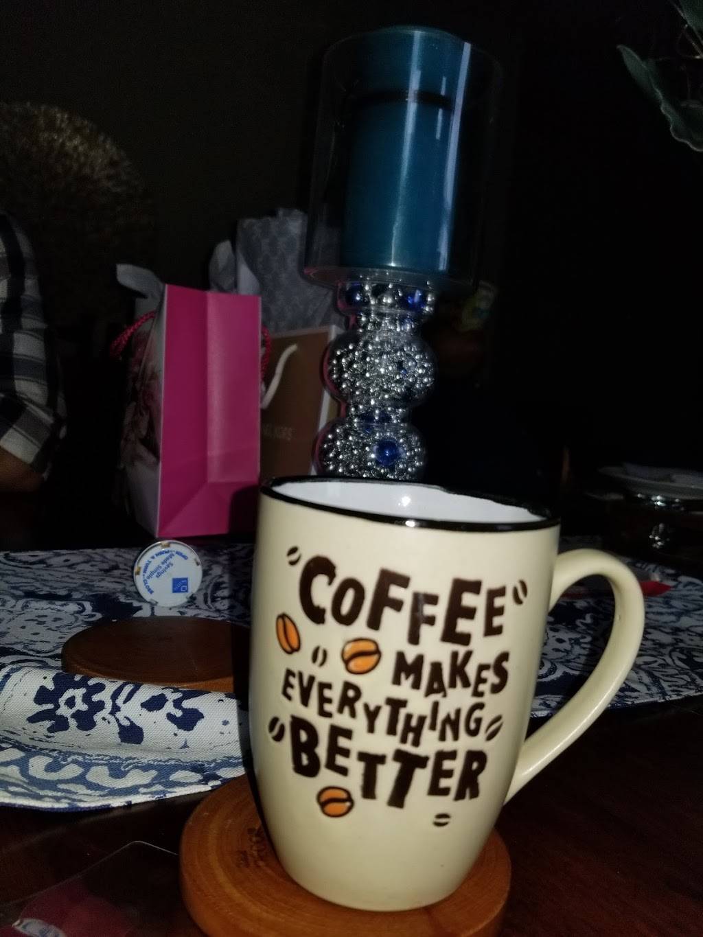 Dunkin Donuts | cafe | 843 E St Georges Ave, Roselle, NJ 07203, USA | 9082415000 OR +1 908-241-5000