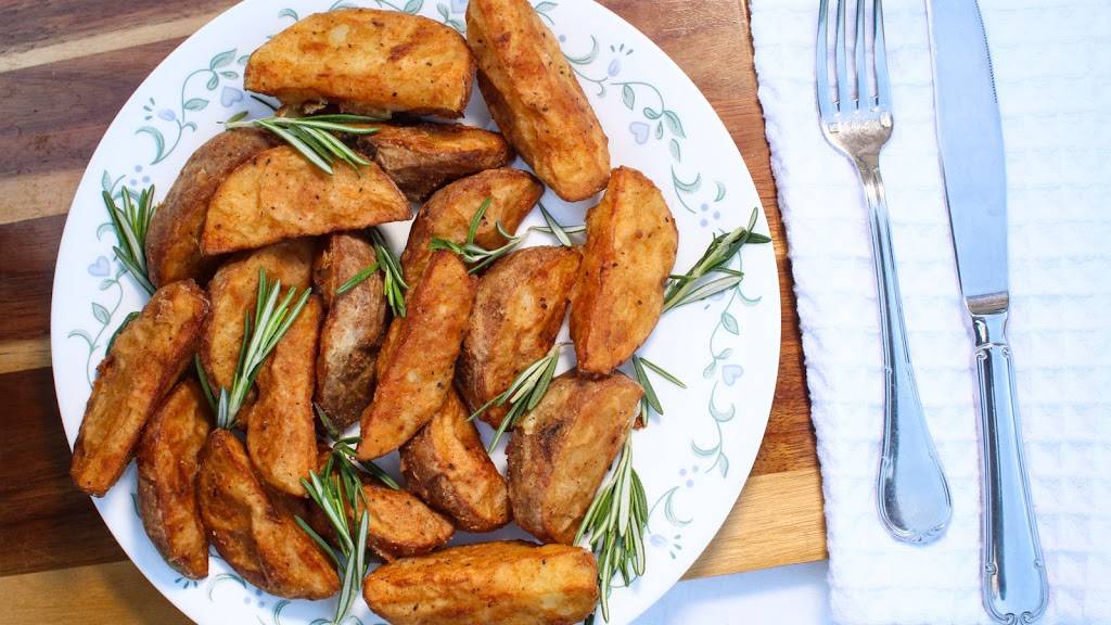 Aleezas Pizza | restaurant | 1768 Weston Rd, Toronto, ON M9V 1A8, Canada | 6477488020 OR +1 647-748-8020