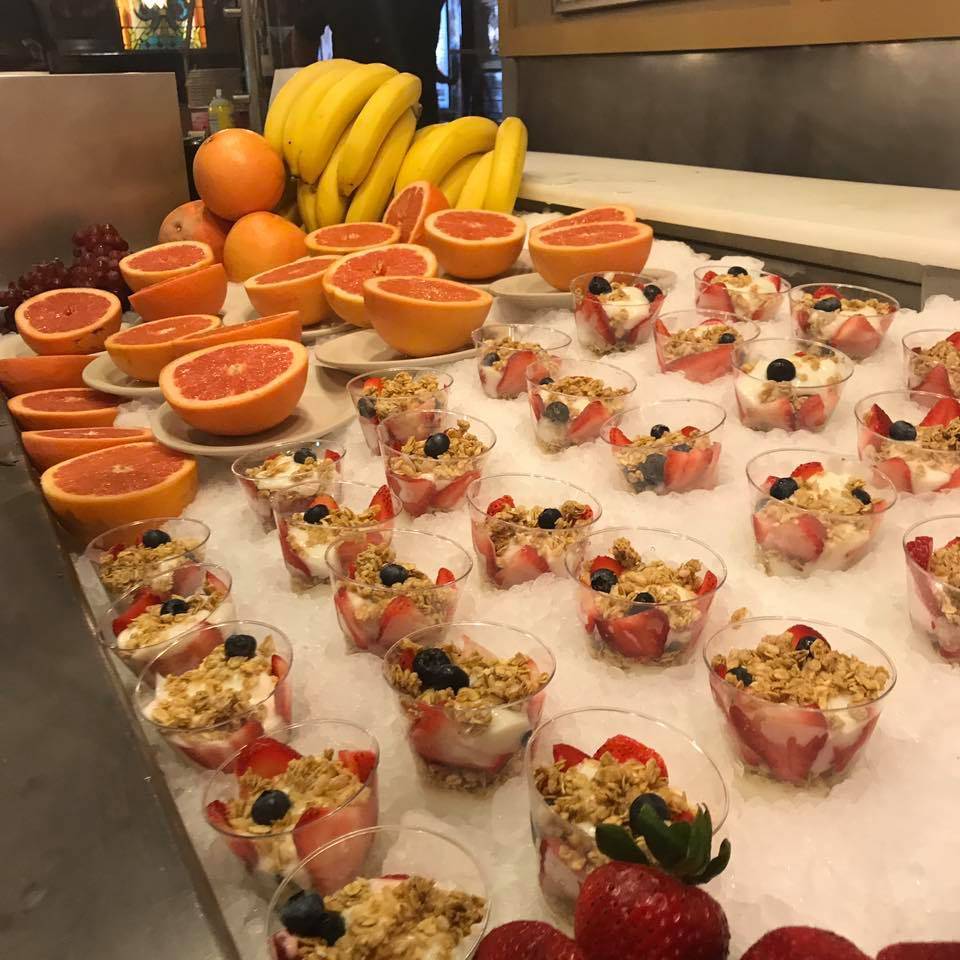 Phillips Crab House | restaurant | 2004 North Philadelphia Avenue, Ocean City, MD 21842, USA | 4102896821 OR +1 410-289-6821