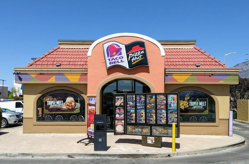 Taco Bell | meal takeaway | 12525 Montgomery Blvd NE, Albuquerque, NM 87111, USA | 5052937063 OR +1 505-293-7063
