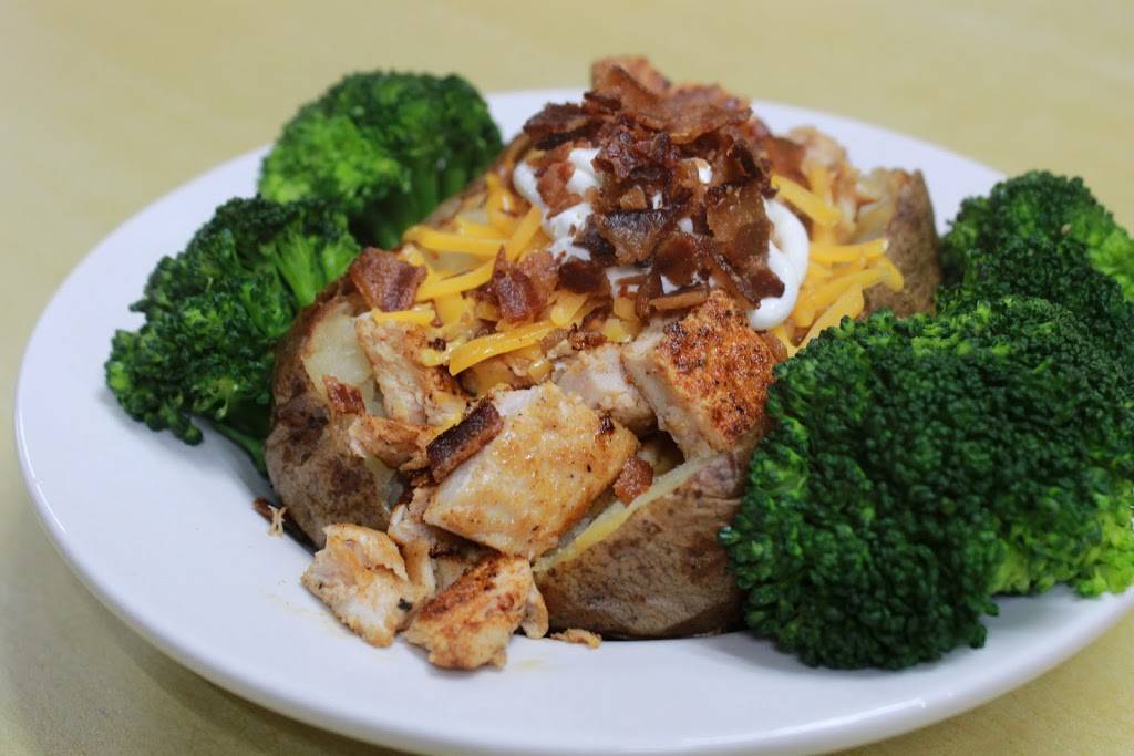 Frys Restaurant | restaurant | 3863, 802 S Main St, Belton, TX 76513, USA | 2549330000 OR +1 254-933-0000