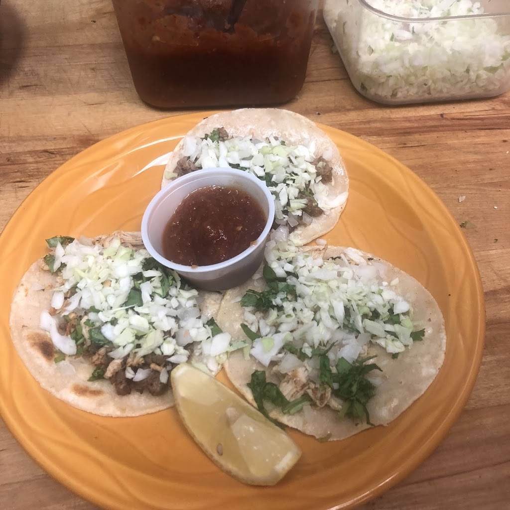 Casa Del Mar pizza cafe | restaurant | 18209 W Calistoga Dr, Goodyear, AZ 85338, USA | 6232960991 OR +1 623-296-0991