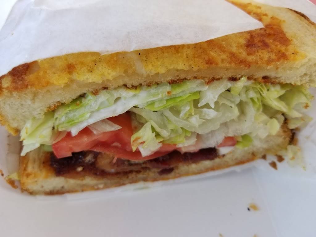 Summit Drive In | restaurant | 12689 Ojai Rd, Ojai, CA 93023, USA | 8052290030 OR +1 805-229-0030