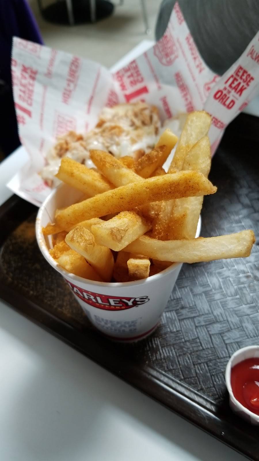 Charleys Philly Steaks | restaurant | 2501 Wabash Ave, Springfield, IL 62704, USA | 2177930904 OR +1 217-793-0904