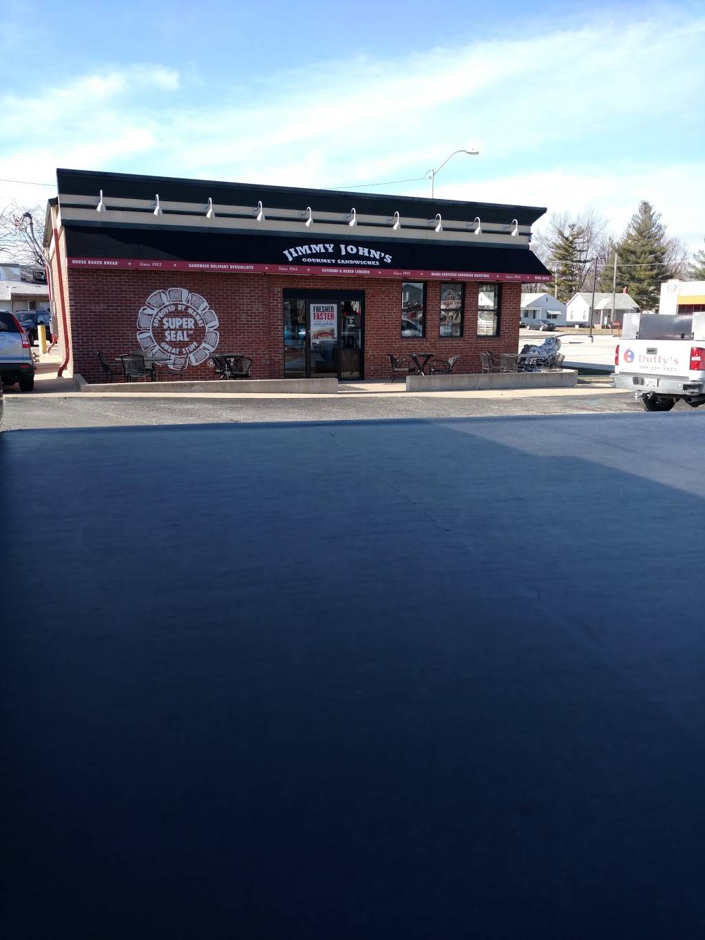 Jimmy Johns | meal delivery | 821 W Jackson St, Macomb, IL 61455, USA | 3098366100 OR +1 309-836-6100
