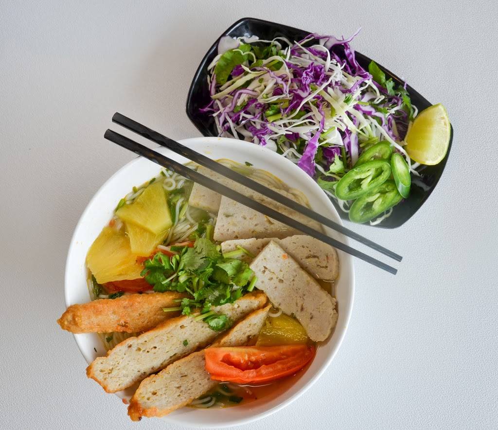 Pho 21 | restaurant | 8134 E 21st St, Indianapolis, IN 46219, USA | 3174385353 OR +1 317-438-5353