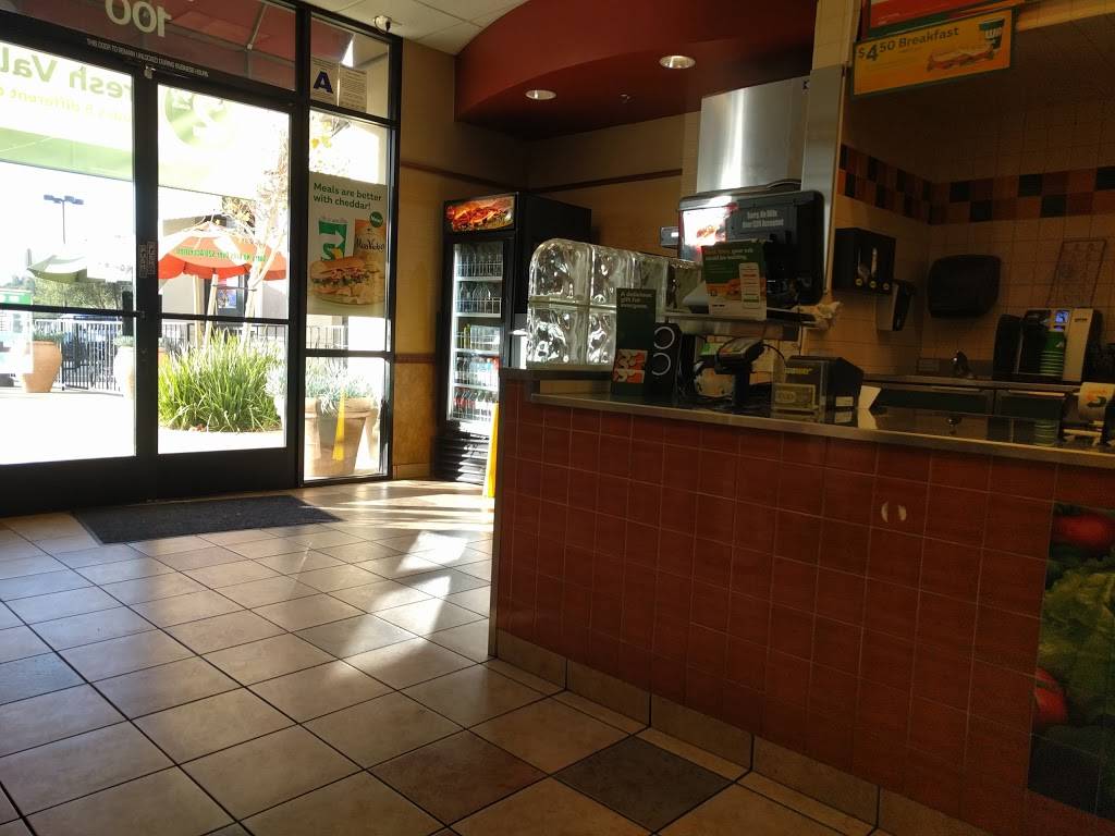 Subway | restaurant | 31891 Rancho California Rd #100, Temecula, CA 92591, USA | 9515876274 OR +1 951-587-6274
