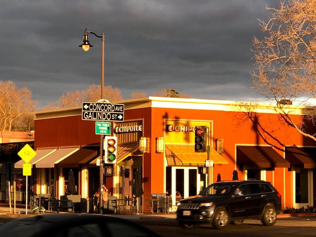 Chipotle Mexican Grill | restaurant | 2002A Salvio St, Concord, CA 94518, USA | 9259697551 OR +1 925-969-7551