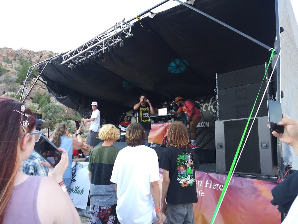 Sunset Grill | restaurant | 22250 WY-220, Alcova, WY 82620, USA | 3074723200 OR +1 307-472-3200