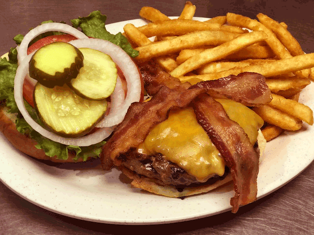 Bonfires Bar and Grill | restaurant | 1340 Alafaya Trail, Oviedo, FL 32765, USA | 4073664073 OR +1 407-366-4073