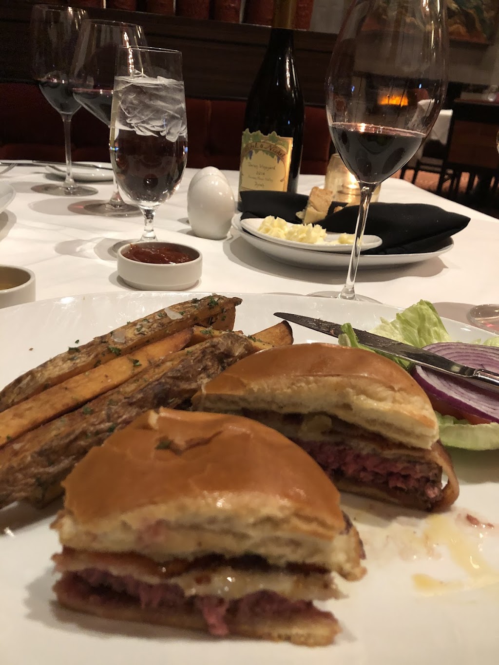 Zenith Steakhouse | restaurant | 22181 Resort Blvd, Flagstaff, AZ 86004, USA | 9288567564 OR +1 928-856-7564