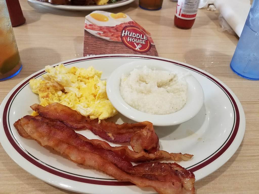 Huddle House | meal takeaway | 2201 GA-57, Townsend, GA 31331, USA | 9128322060 OR +1 912-832-2060