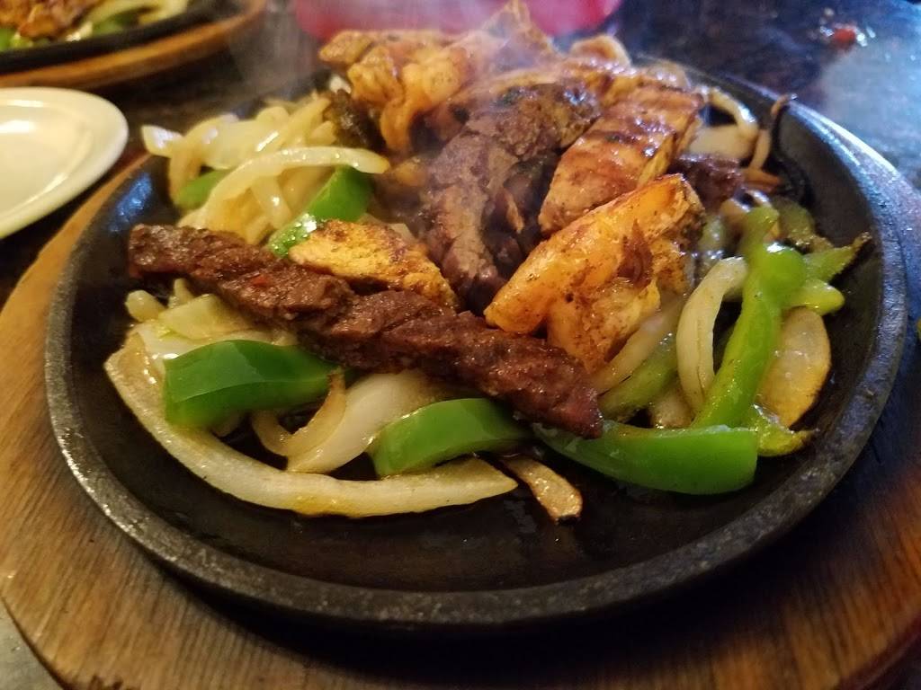 DOS Charros Restaurant | restaurant | 108 University Village Drive, Richardson, TX 75081, USA | 9727837671 OR +1 972-783-7671