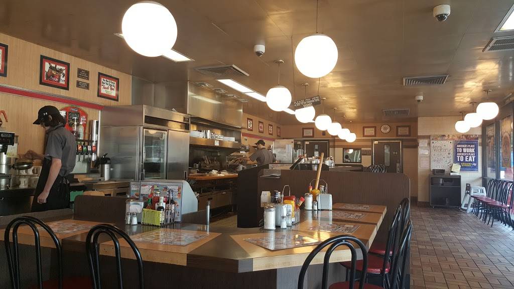 Waffle House | meal takeaway | 7035 Dayton Pike, Hixson, TN 37343, USA | 4238433909 OR +1 423-843-3909