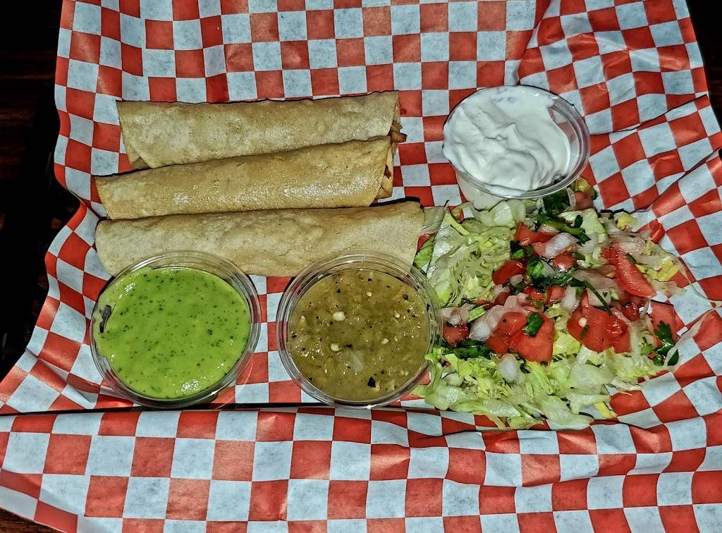 Chicas Bar | restaurant | 1446 Victorian Ave, Sparks, NV 89431, USA | 7754486229 OR +1 775-448-6229