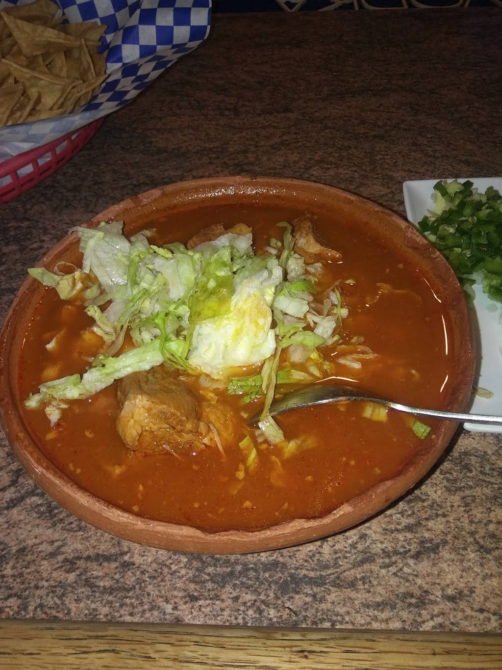 Zitios | restaurant | 11 East St, Woodland, CA 95776, USA | 5306696932 OR +1 530-669-6932