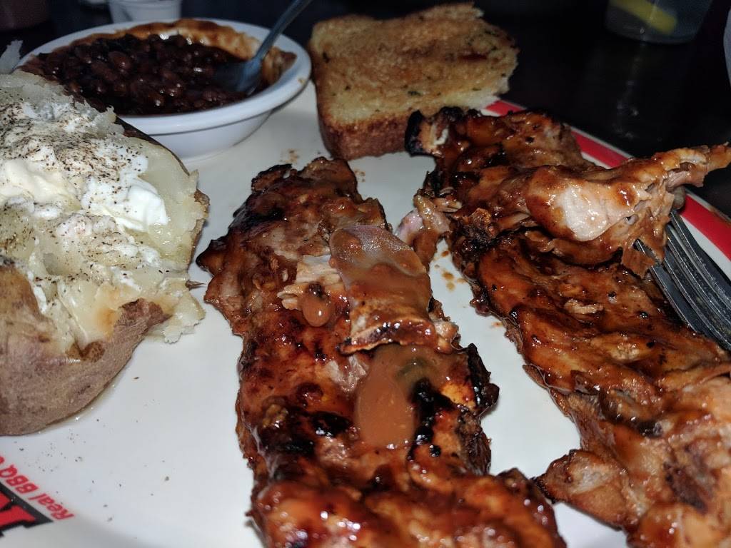 Rib City Grill | restaurant | 746 NW Washington Blvd, Hamilton, OH 45013, USA | 5138297427 OR +1 513-829-7427