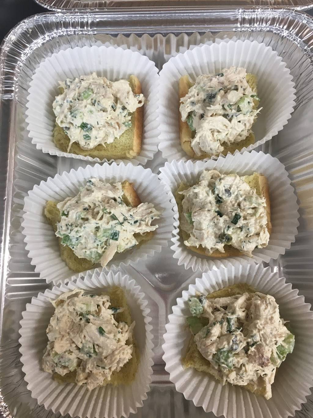 Red Stove Farm & Provisions | meal takeaway | 16 Sawdust Ln, Jefferson, ME 04348, USA | 2073315282 OR +1 207-331-5282