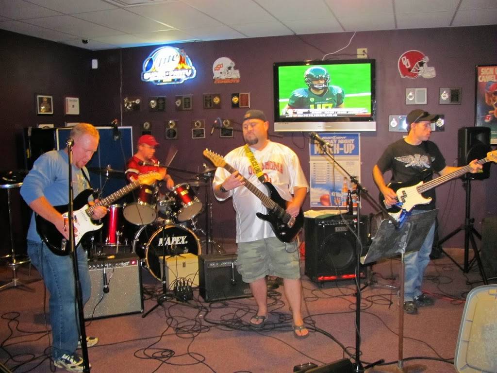 Sandite Billiards & Grill | restaurant | 7822 West Parkway Blvd N, Tulsa, OK 74127, USA | 9182452859 OR +1 918-245-2859