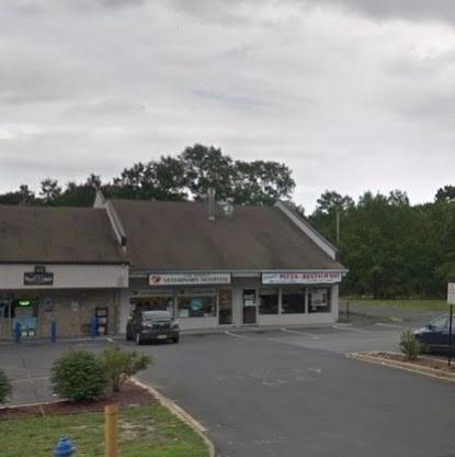 Luisas Pizza, Pasta & More | restaurant | 165 S New Prospect Rd, Jackson, NJ 08527, USA | 7329876230 OR +1 732-987-6230