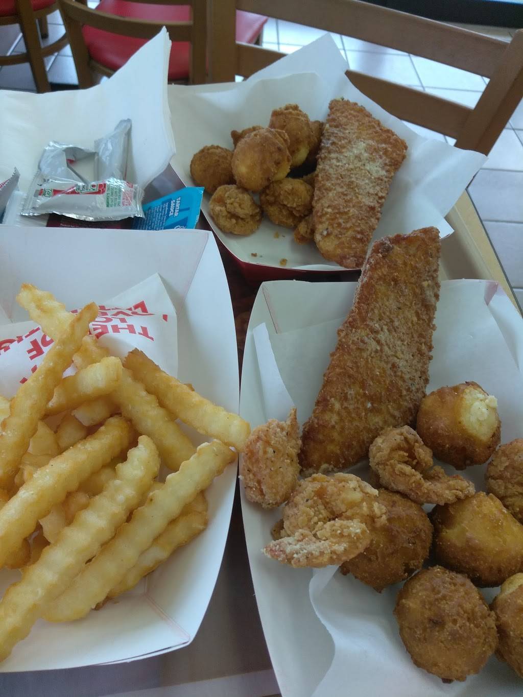 Churchs Chicken | restaurant | 201 E Camp Wisdom Rd, Duncanville, TX 75116, USA | 9722984127 OR +1 972-298-4127