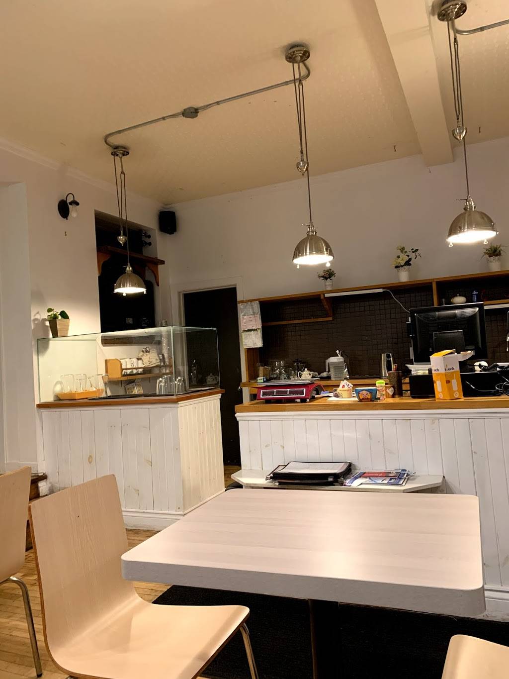 庞记桂林米粉 Pang Ji Gui Lin Nouilles | restaurant | 6396 Boulevard Monk, Montréal, QC H4E 3H9, Canada | 4383857881 OR +1 438-385-7881