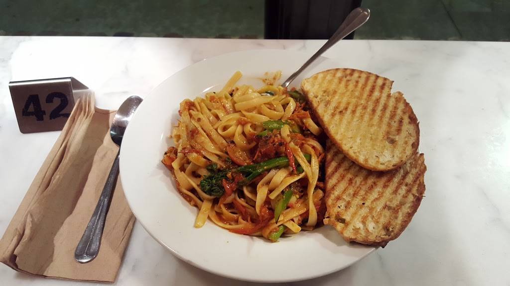 Freesoulcaffé | restaurant | 191 E Main St #1b, Tustin, CA 92780, USA | 7143710976 OR +1 714-371-0976