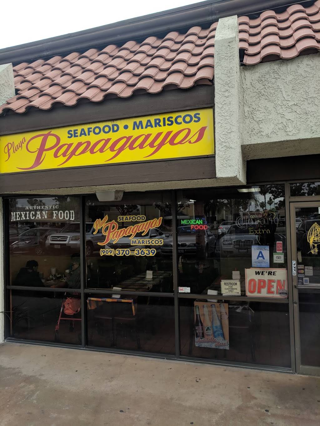 Playa Papagayos | restaurant | 1035 S Mt Vernon Ave, Colton, CA 92324, USA | 9093703639 OR +1 909-370-3639