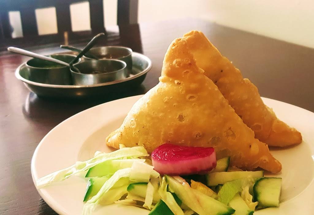 Mt Everest Restaurant | restaurant | 804 Eglinton Ave E, East York, ON M4G 2L1, Canada | 6477488849 OR +1 647-748-8849