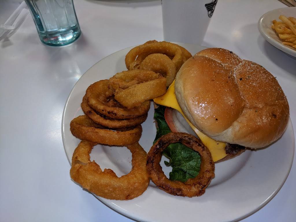 Steak n Shake | restaurant | 7181 SE 29th St, Midwest City, OK 73110, USA | 4056107877 OR +1 405-610-7877