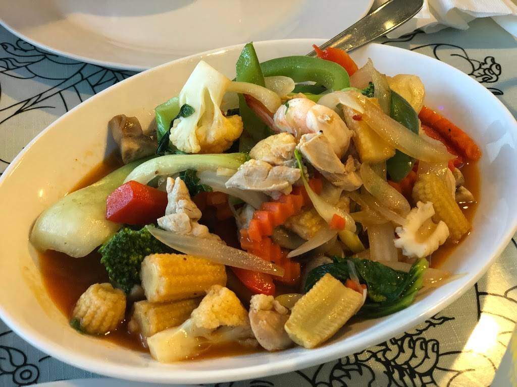 Bangkok Restaurant | restaurant | 3255 W Hammer Ln # 18, Stockton, CA 95209, USA | 2094768616 OR +1 209-476-8616