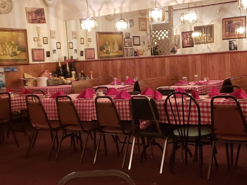 La Trattoria Restaurant | restaurant | 2152 Main St, Dunedin, FL 34698, USA | 7277335664 OR +1 727-733-5664