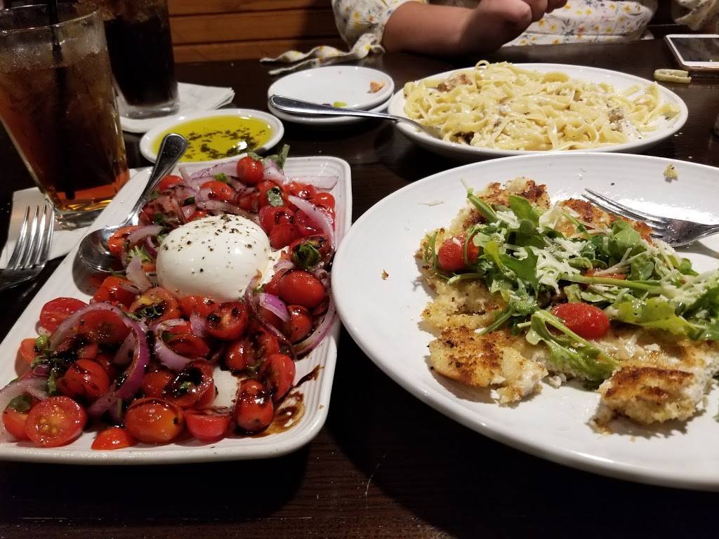 Carrabbas Italian Grill | restaurant | 3200 W Gate City Blvd, Greensboro, NC 27403, USA | 3363236069 OR +1 336-323-6069