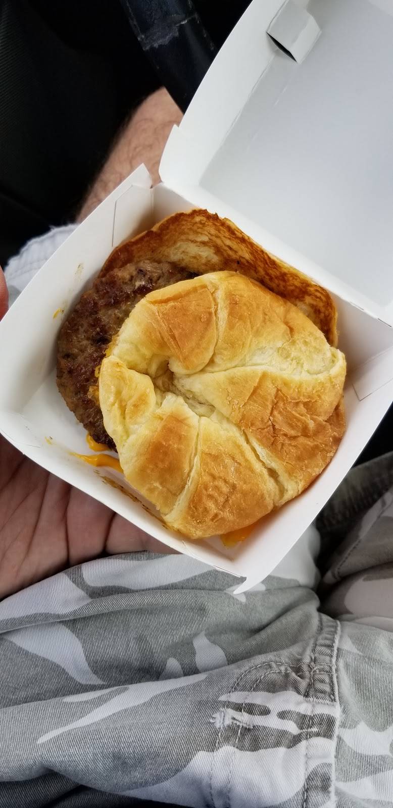 Jack in the Box | restaurant | 22450 Alessandro Blvd, Moreno Valley, CA 92553, USA | 9516530649 OR +1 951-653-0649