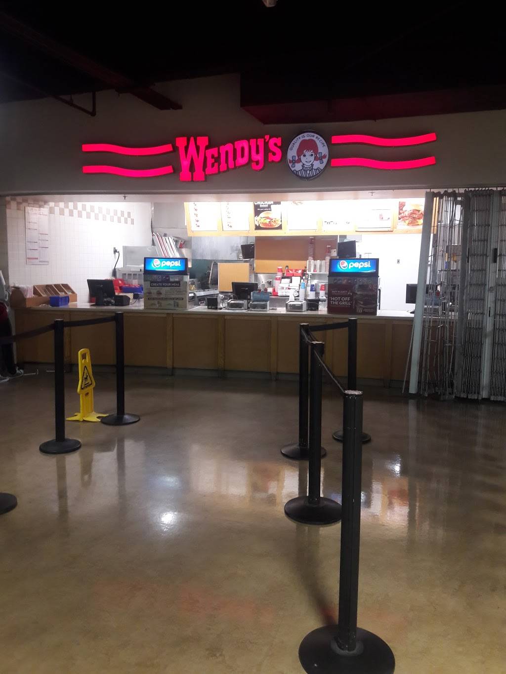 Wendys | restaurant | 113 Pereira Dr, Irvine, CA 92697, USA | 9498243097 OR +1 949-824-3097