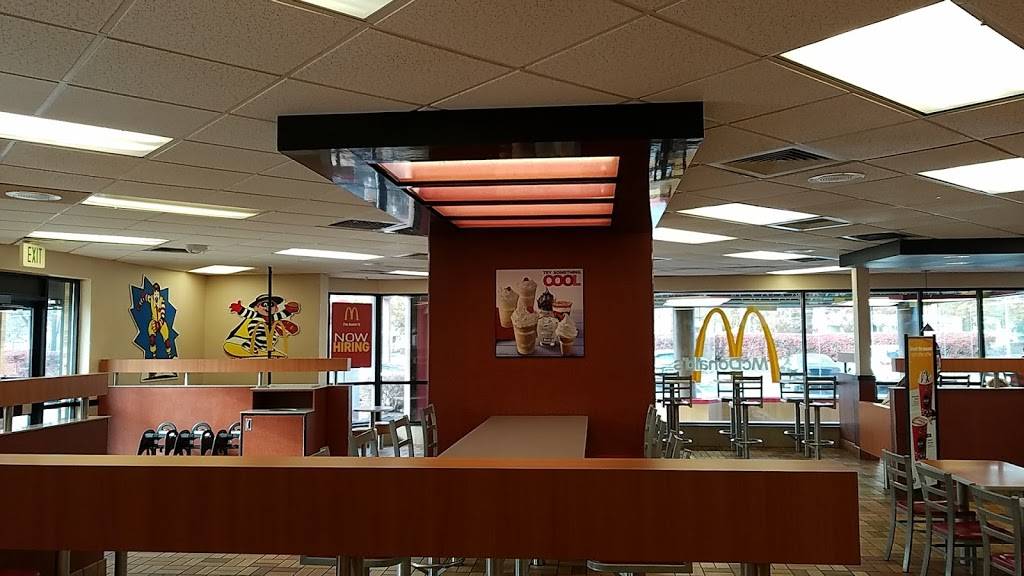 McDonalds | cafe | 3423 Eastern Blvd, Baltimore, MD 21220, USA | 4103351177 OR +1 410-335-1177