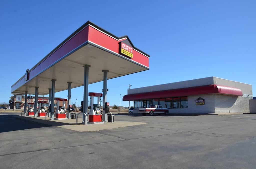 Caseys | restaurant | 109 W Market St, Elkhorn, WI 53121, USA | 2627238893 OR +1 262-723-8893
