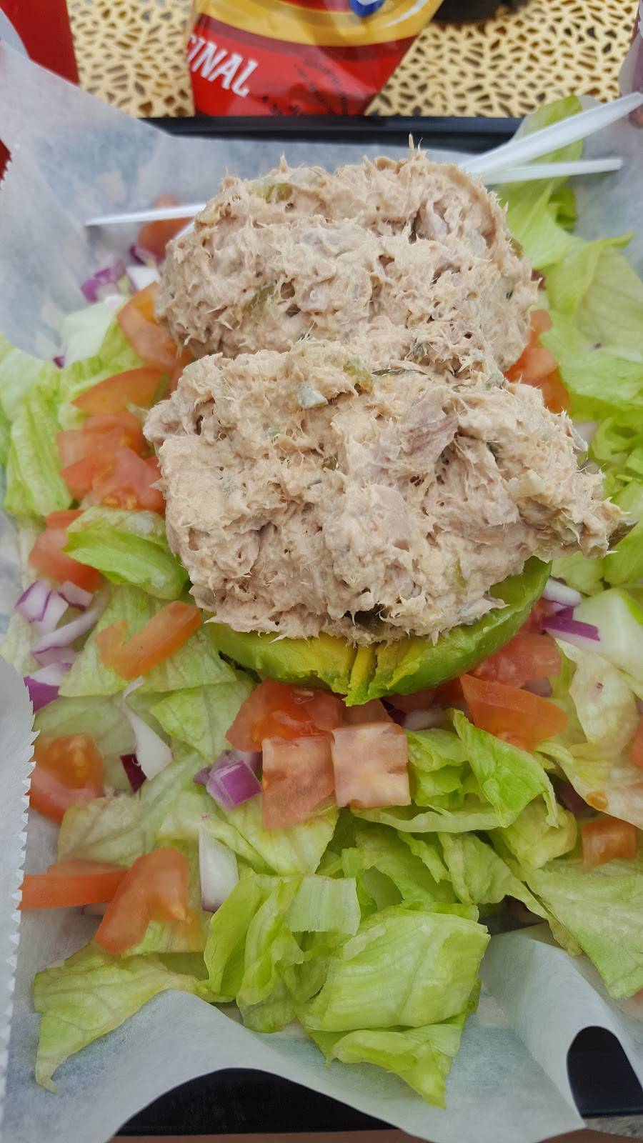 Kooky Coconut | restaurant | 760 Gulf Blvd, Indian Rocks Beach, FL 33785, USA | 7275171300 OR +1 727-517-1300