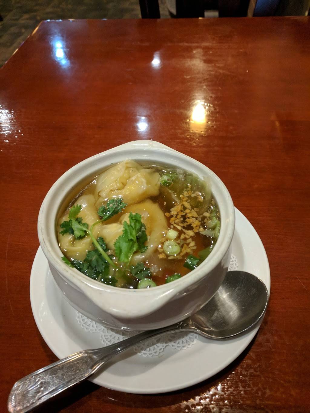 Poms Thai Restaurant | restaurant | 209 Western Ave, South Portland, ME 04106, USA | 2073473000 OR +1 207-347-3000