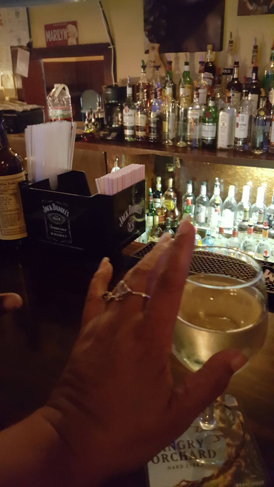 Oscars | restaurant | 2027 Metairie Rd, Metairie, LA 70005, USA | 5048319540 OR +1 504-831-9540