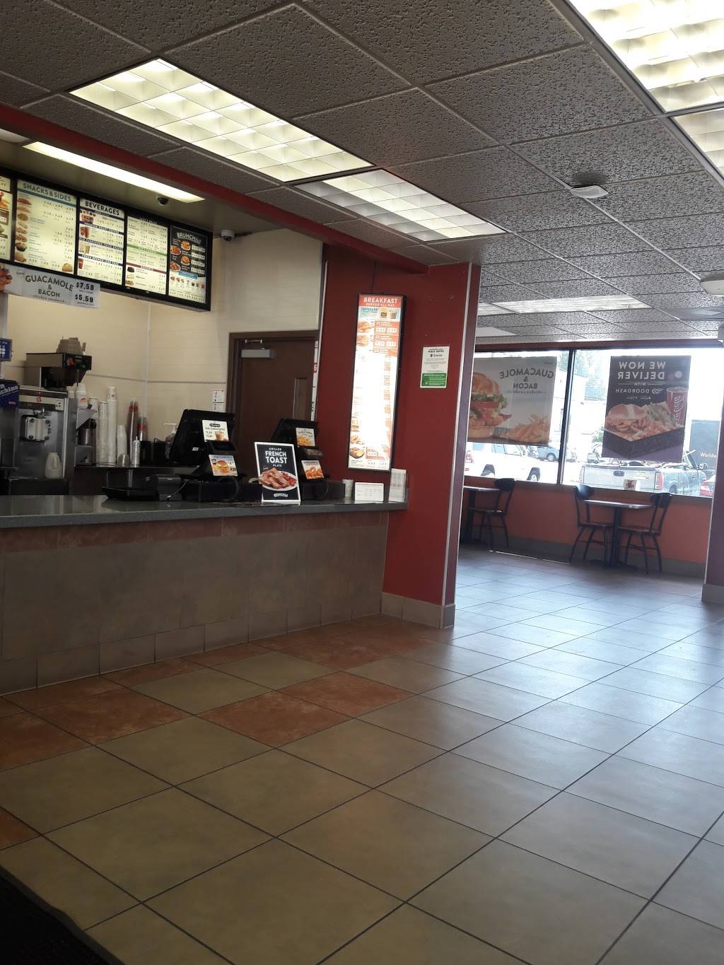 Jack in the Box | restaurant | 22664 Ventura Blvd, Woodland Hills, CA 91364, USA | 8182243460 OR +1 818-224-3460