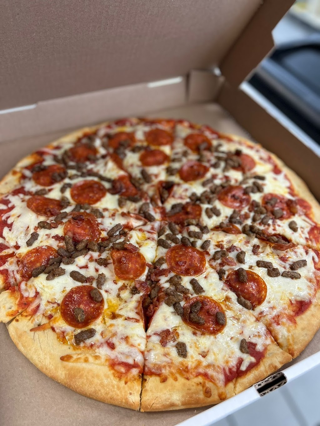 Southern Cafe & Mart | restaurant | 3702 S Division St, Blytheville, AR 72315, USA | 8702812209 OR +1 870-281-2209