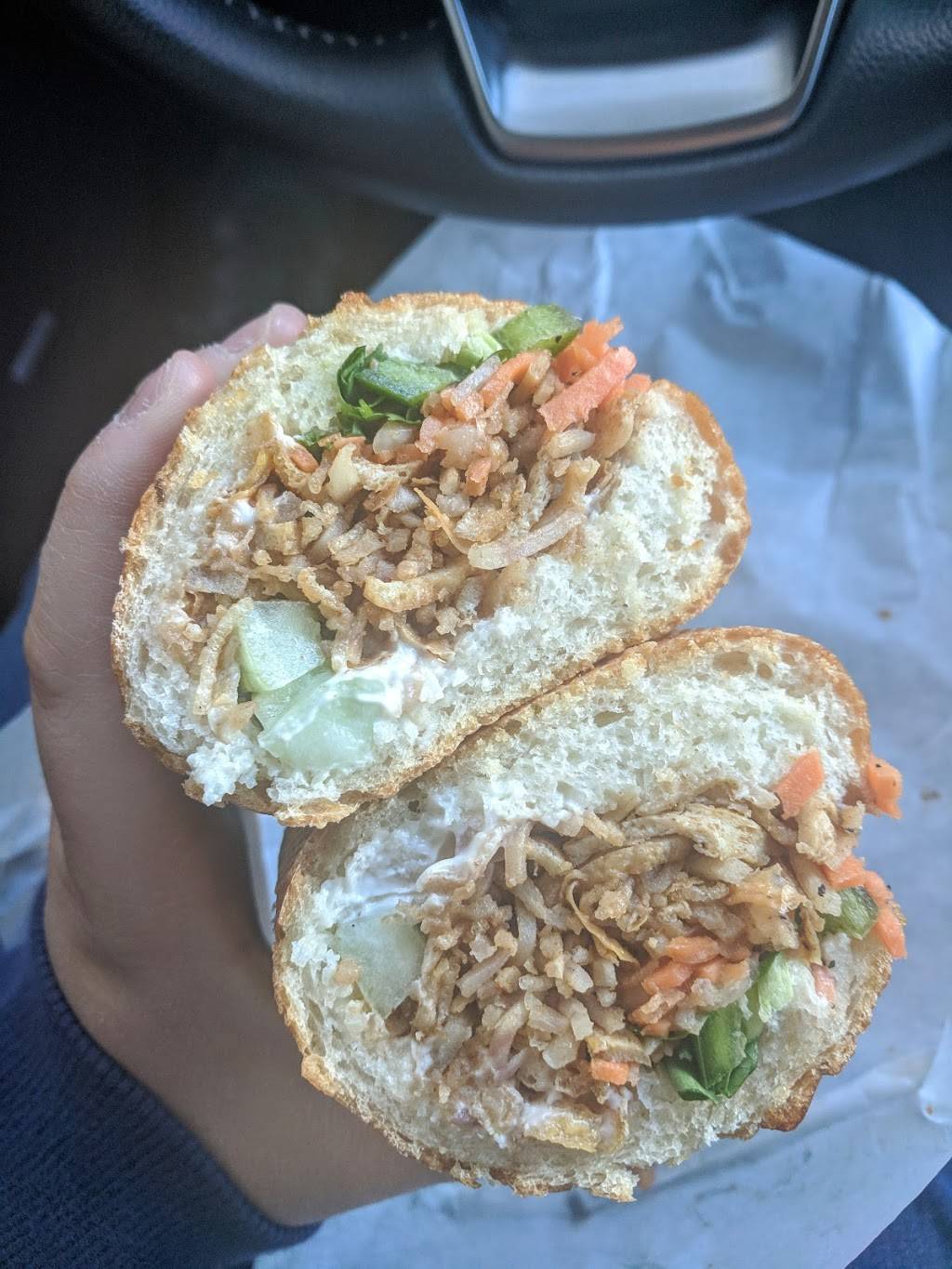 Dinosaurs | restaurant | 18 Boardman Pl, San Francisco, CA 94103, USA | 4157011421 OR +1 415-701-1421