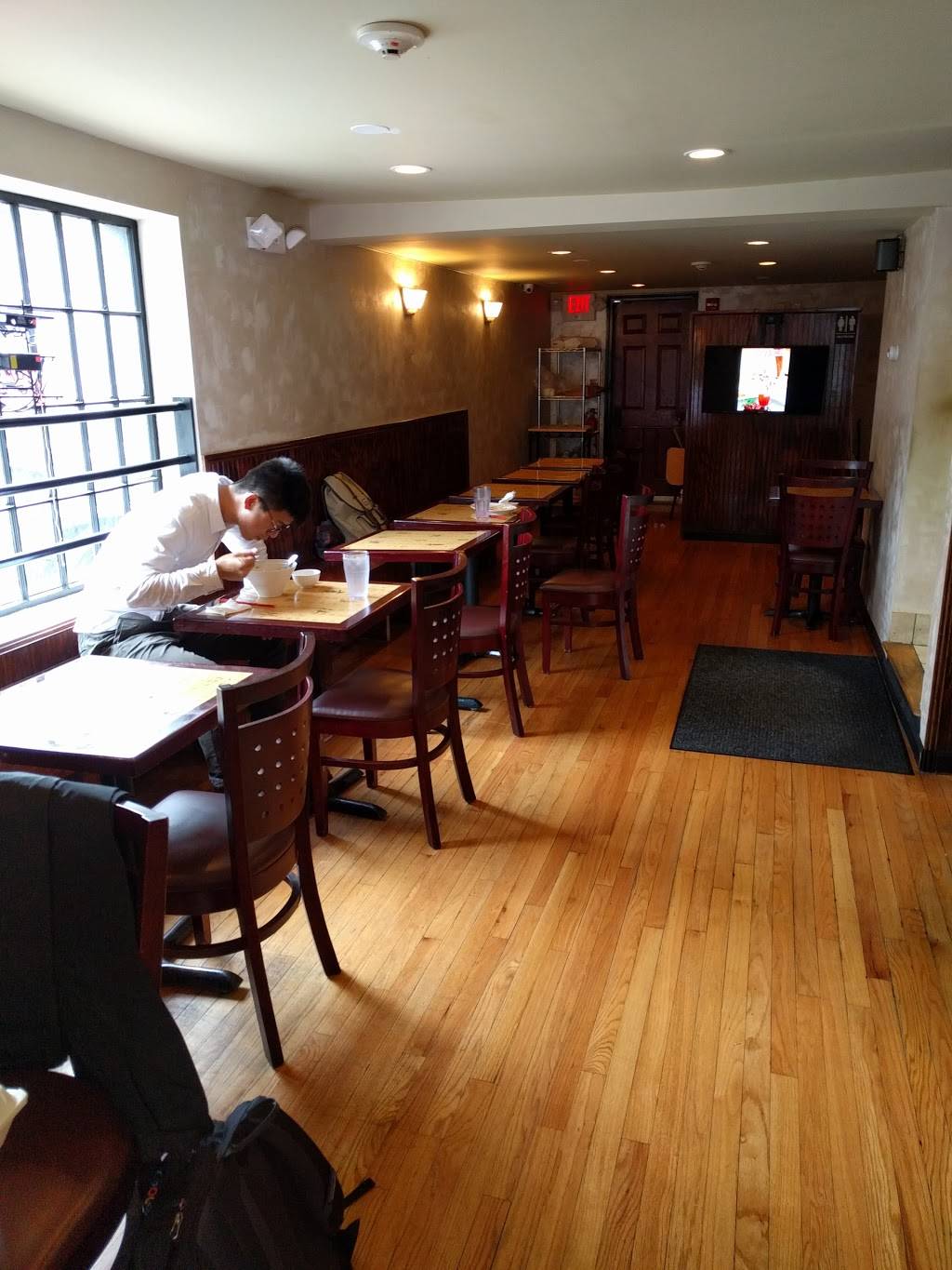 Yans Cuisine | restaurant | 83 Benevolent St, Providence, RI 02906, USA | 4017518888 OR +1 401-751-8888